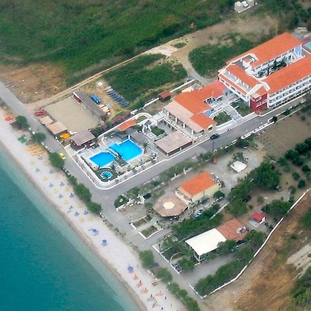 Zefiros Beach Hotel Mykali Exteriér fotografie
