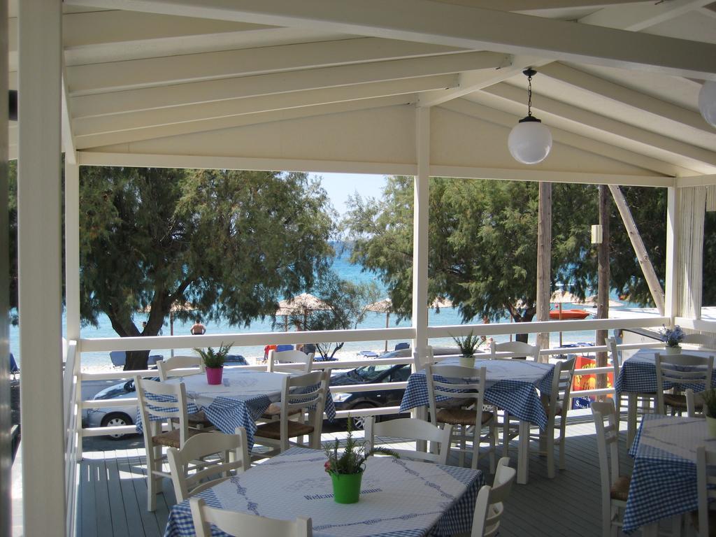 Zefiros Beach Hotel Mykali Exteriér fotografie