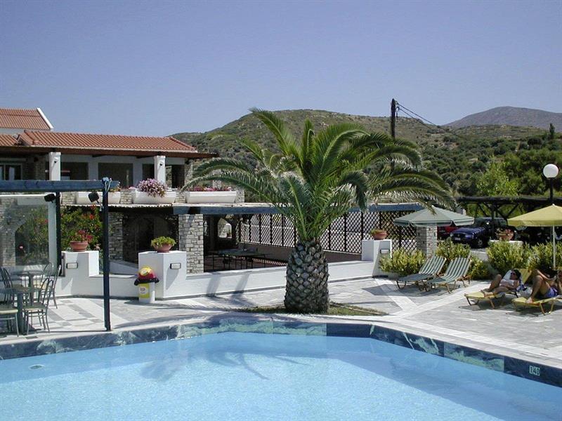 Zefiros Beach Hotel Mykali Exteriér fotografie